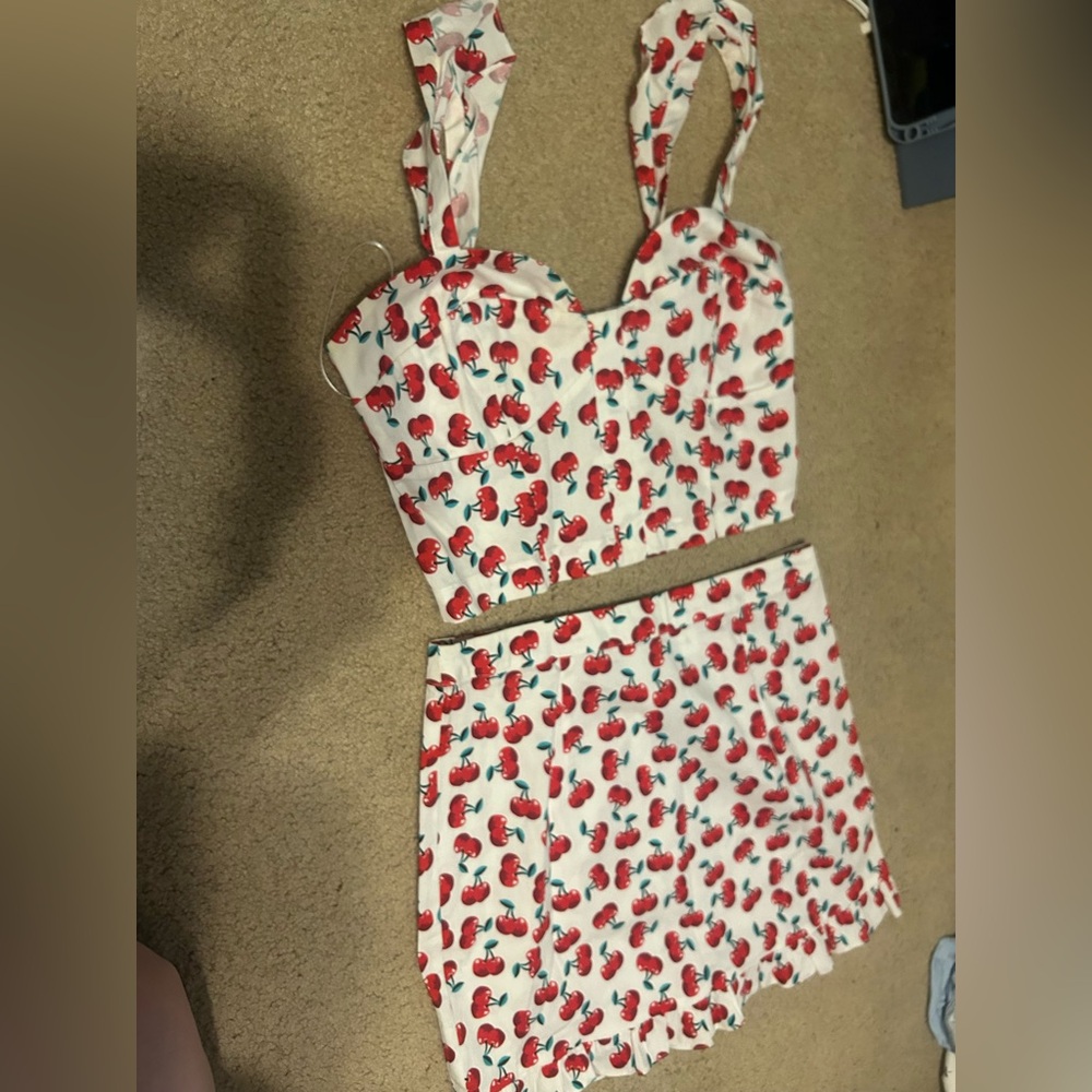 SugarLips Cherry Set